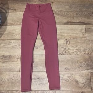 Fabletics leggings size xxs runs big